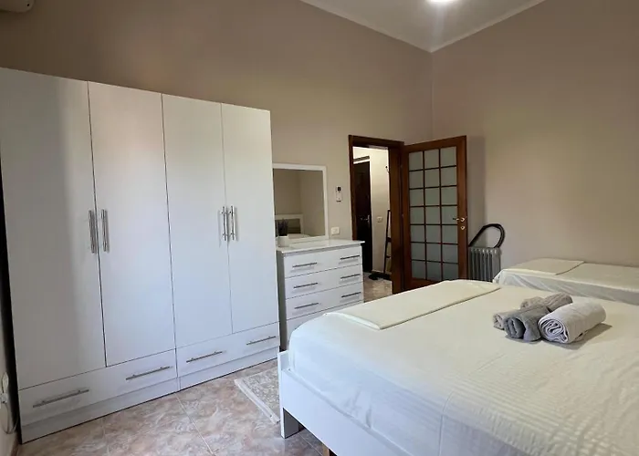 Dyrrah G In The Heart Of * Durrës