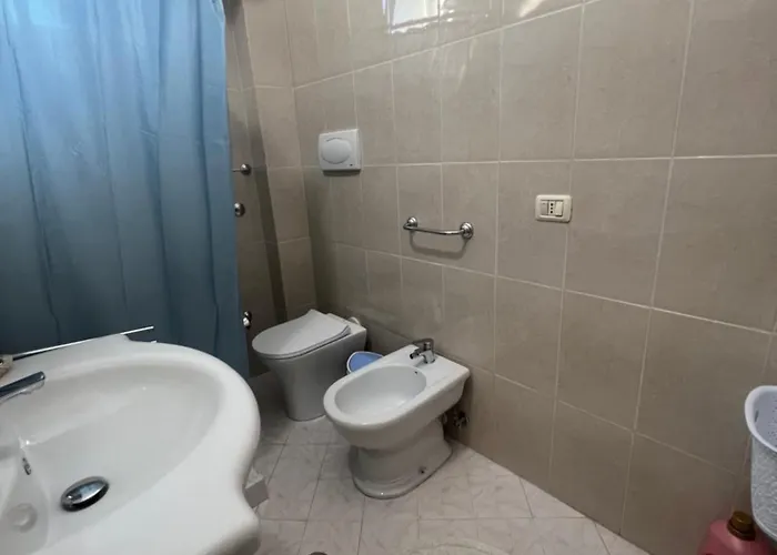 公寓 Dyrrah G In The Heart Of